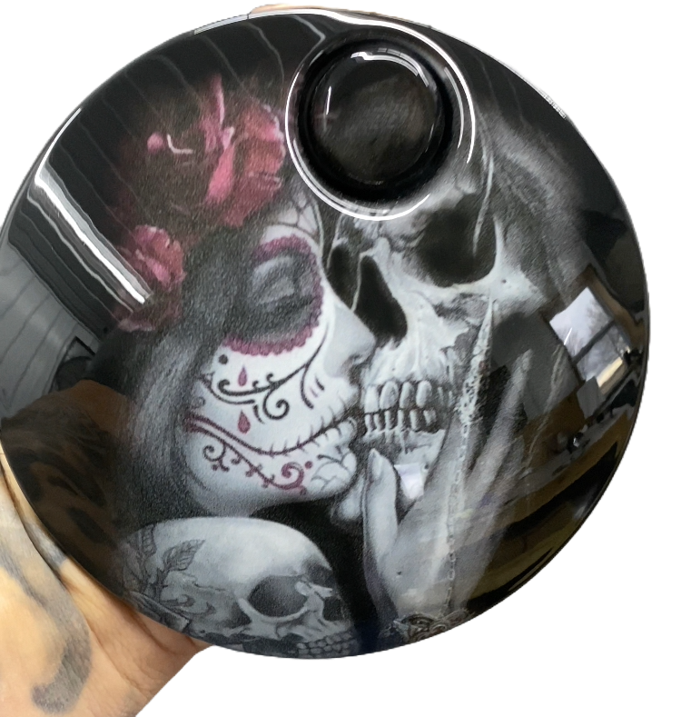 Eternal Kiss (Fuel Door)