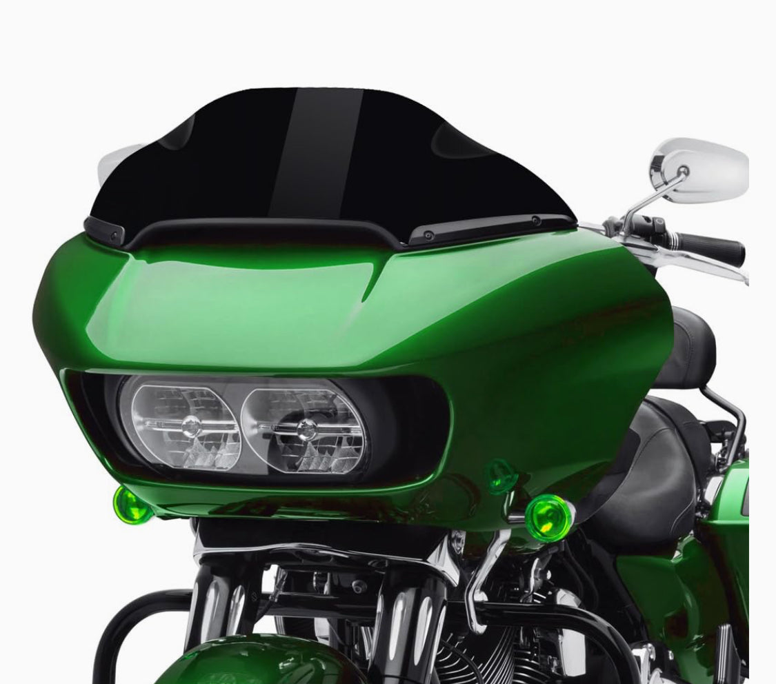 Badass Skulls - Windshield