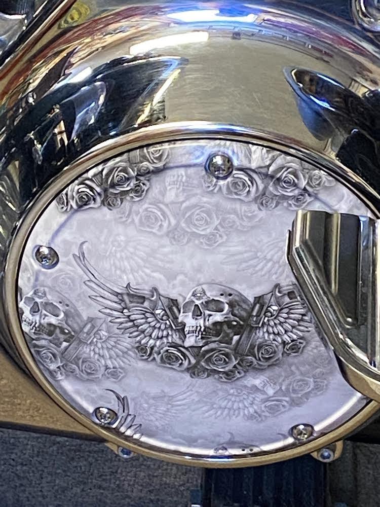 Winged Pistol Skulls (Derby Cover)
