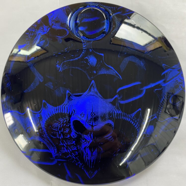 Chained Skulls (Fuel Door)
