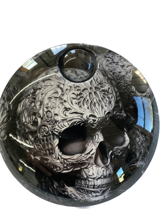 Scrollwork Skulls (Fuel Door)